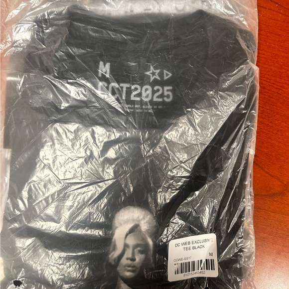 Beyoncé DC Tee Shirt. - Picture 1 of 2